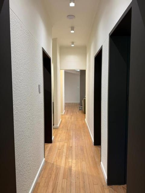 Twice Central Guest House Bed and Breakfast in Stellenbosch