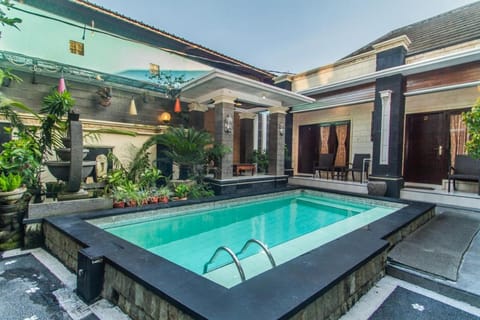 DENAYS GUESTHOUSE JIMBARAN Bed and Breakfast in Kuta