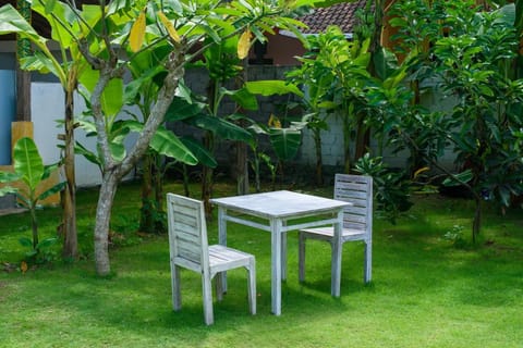 Asung Guesthouse Bed and Breakfast in North Kuta