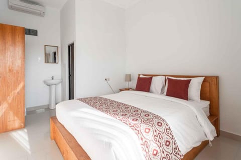 Cempaka Mas Guesthouse Canggu Hotel in North Kuta