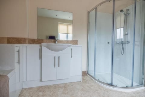 Town Centre Apartment Perfect Location with on-street parking Apartment in Stratford-upon-Avon