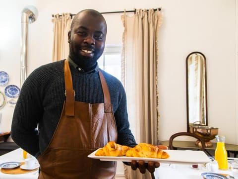 Le Petit Paris Bed and Breakfast in Franschhoek