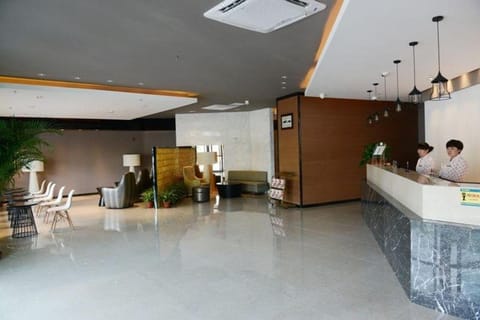 Jinjiang Inn Tianjin Wuqing High-Speed Railway Station Hotel in Tianjin