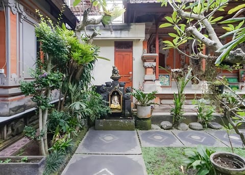 Aurora House Ubud Bed and Breakfast in Ubud