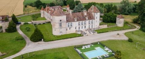 Château de la Berchère Vacation rental in Bourgogne-Franche-Comté