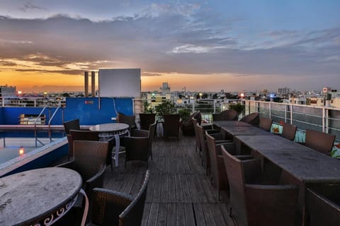 TGI Apple Inn Hotel in Jaipur