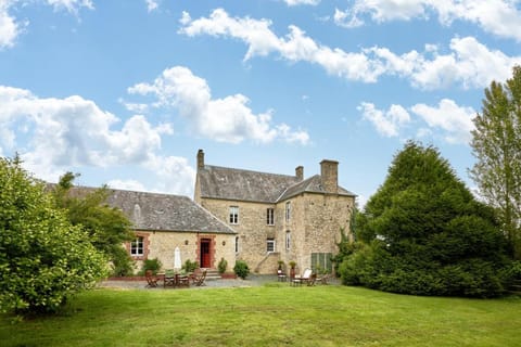 MANOIR du QUESNAY Bed and Breakfast in Normandy