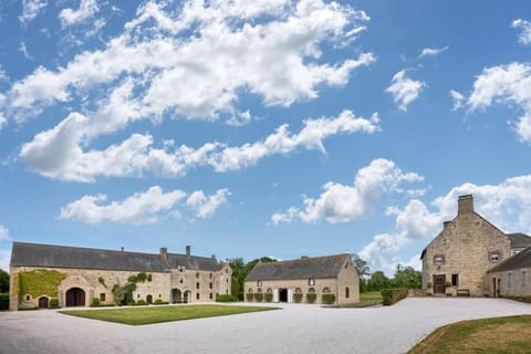 MANOIR du QUESNAY Bed and Breakfast in Normandy