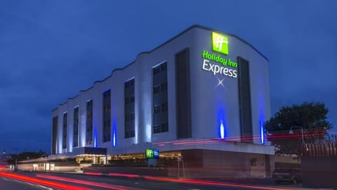 Holiday Inn Express Mexico - Toreo By IHG Hotel in Mexico City