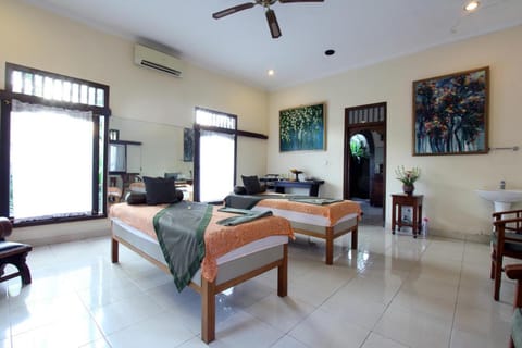 Nara Ubud Cottage Bed and Breakfast in Ubud