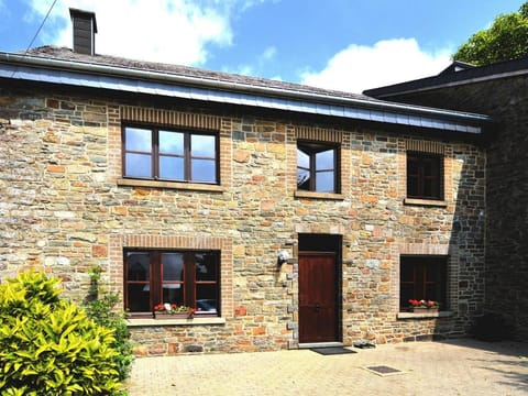 Holiday home in Odeigne with sauna Vacation rental in Manhay