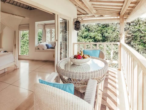 Cloud Nine Estate Villa in Ubud