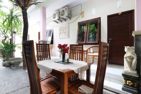 Anantaya Home Denpasar Bed and Breakfast in Denpasar
