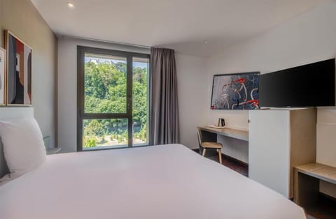 Spark by Hilton Lyon Park Saone Hotel in Lyon