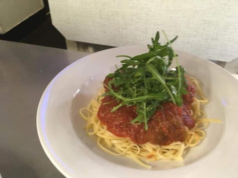 The Royal Hotel Elgin Bed and Breakfast in Elgin