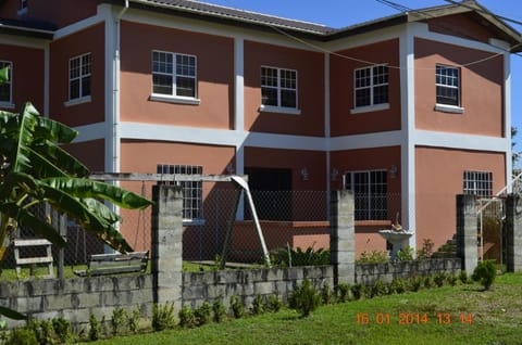 GM Suites Bed & Breakfast Bed and Breakfast in Cayo District