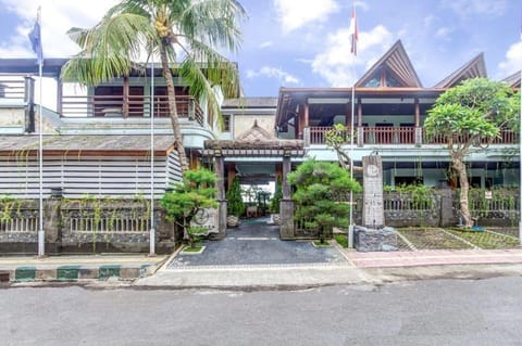 Bombora Medewi Wavelodge Hotel in Pekutatan