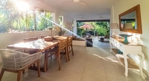 Silversand Villa Villa in Kediri