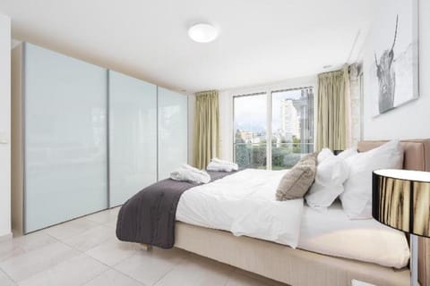 Montreux Lake View Apartments and Spa Hotel in Montreux