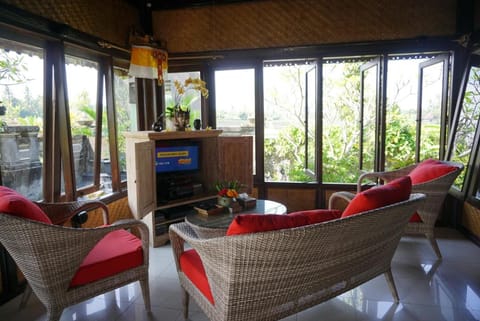 Villa Gede Private Guest House Villa in Bali