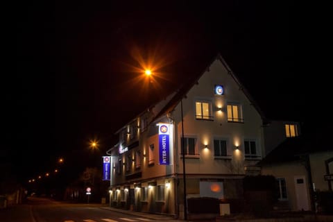 The Originals City, Le Relais des Carnutes, Dreux Ouest (Inter-Hotel) Hotel in Normandy