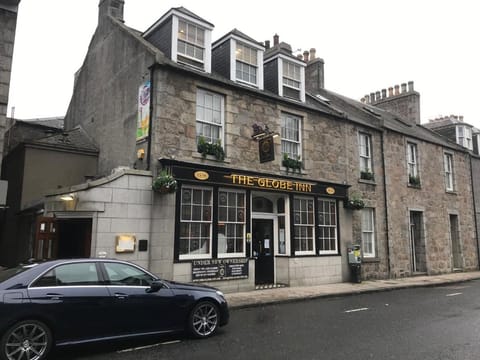 The Globe Inn Hotel in Aberdeen
