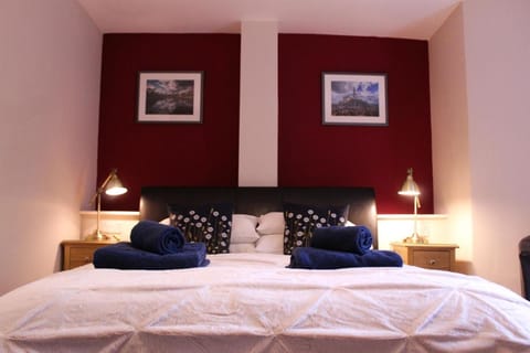 Acomb Lodge Bed and Breakfast in Harrogate