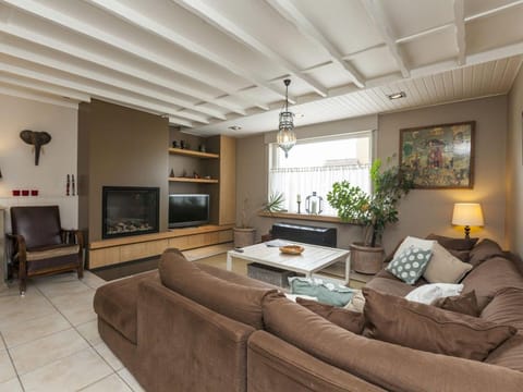 Villa in Knokke-Heist near Beach Villa in Knokke-Heist