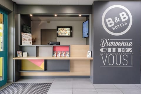 B&B HOTEL Calais Centre St Pierre Hotel in Calais