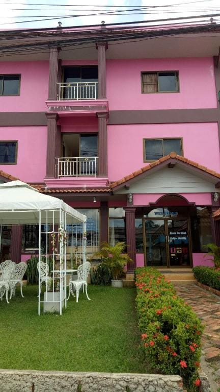 Lanta Sweet Mansion Hotel in Sala Dan