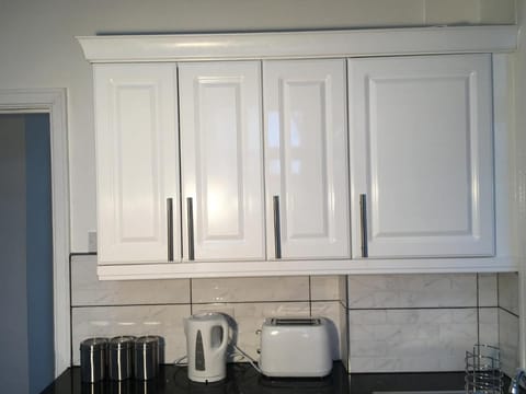 Park Drive TownHouse Vacation rental in Stretford