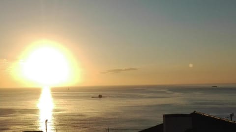 De La Hilcremat Bed and Breakfast in Cape Town