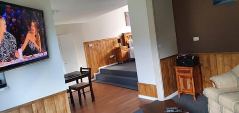 Cradle Alpine Retreat Bed and Breakfast in Tasmania