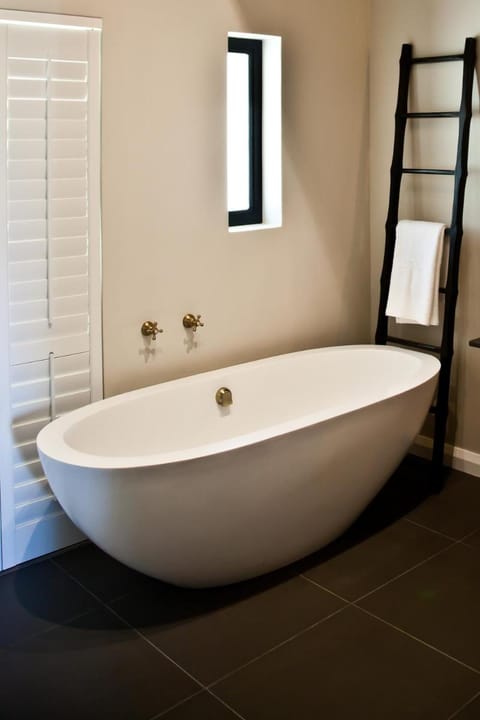 d'Olyfboom Guest House B & B Bed and Breakfast in Cape Town