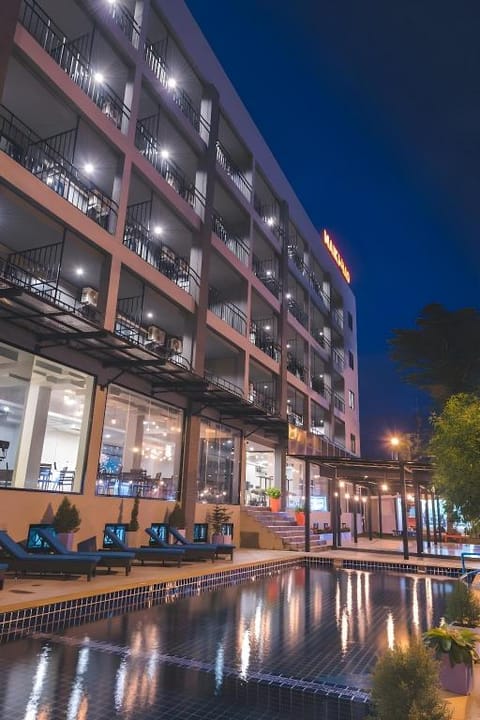 Maikhao Hotel Hotel in Mai Khao