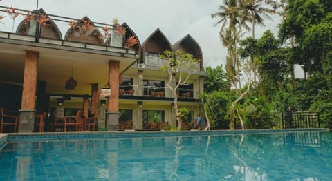 Sekar Arum Riverside Resort in Canggu Hotel in Kediri