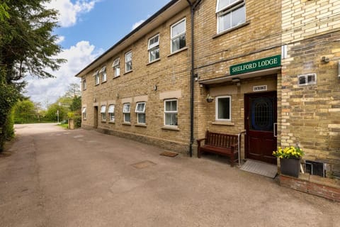 Shelford Lodge Bed and Breakfast in Cambridge