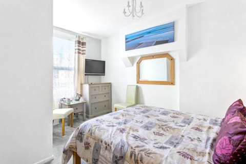 Jacaranda Hotel Bed and Breakfast in Paignton