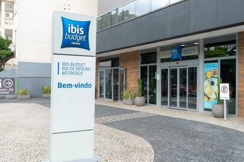 ibis budget RJ Praia de Botafogo Hotel in Santa Teresa