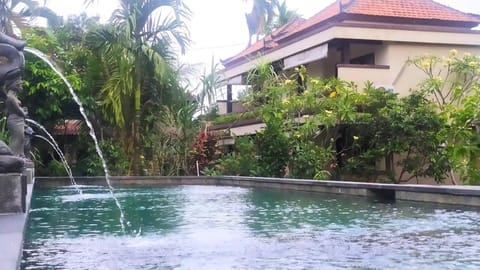 Indraprastha 2 Bungalow Bed and Breakfast in Ubud