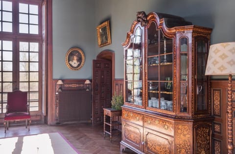 Chateau des Grotteaux Près Chambord Bed and Breakfast in Centre-Val de Loire