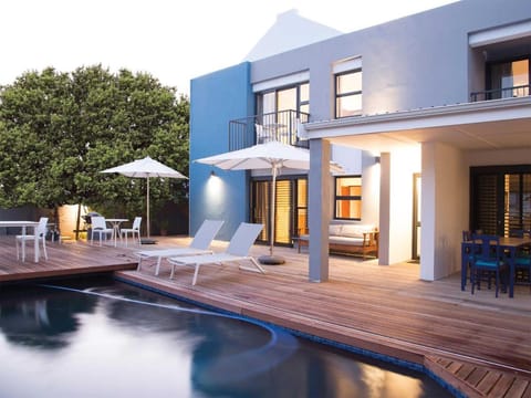 7 Ackermann Place Guest House Bed and Breakfast in Stellenbosch