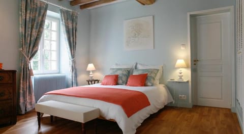 Le Bas Manoir - Chambres d'Hôtes Bed and Breakfast in Normandy