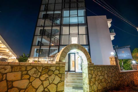 BELSAR Hotel Apartment in Ksamil