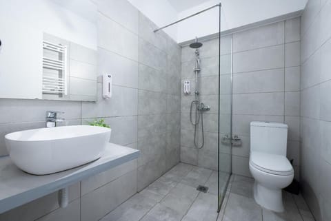 Enattica Syntagma Living Apartment in Plaka