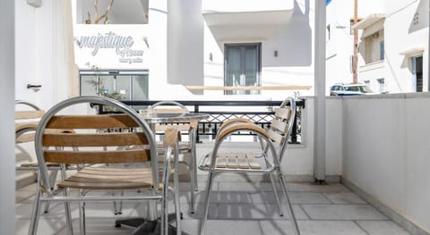 Depis Suites Hotel in Naxos