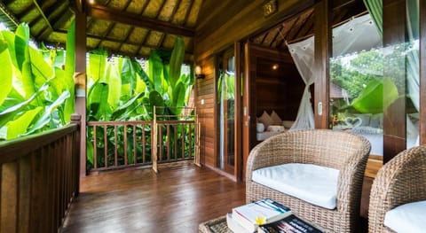 Royal Retreat Villa's Lembongan Bed and Breakfast in Nusapenida