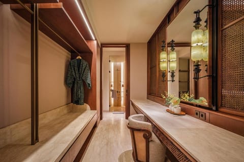 The Meru Sanur Hotel in Denpasar