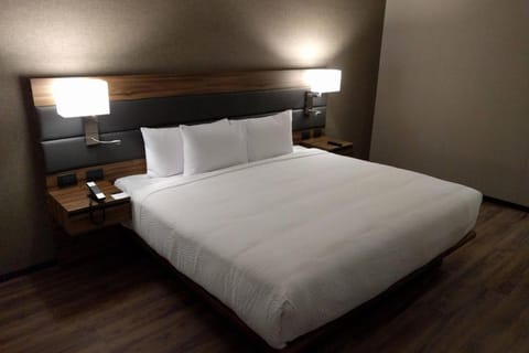 AC Hotel by Marriott Santa Fe Hotel in Mexico City