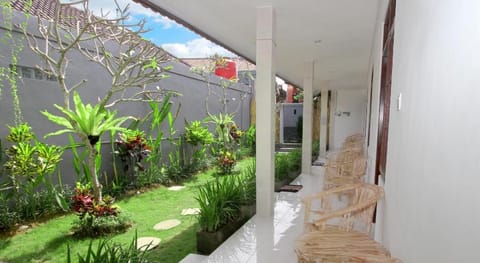 Andy Guest House Bed and Breakfast in North Kuta